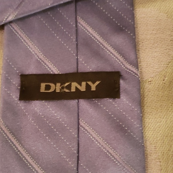 DKNY Blue Shimmer Tie - Picture 3 of 4